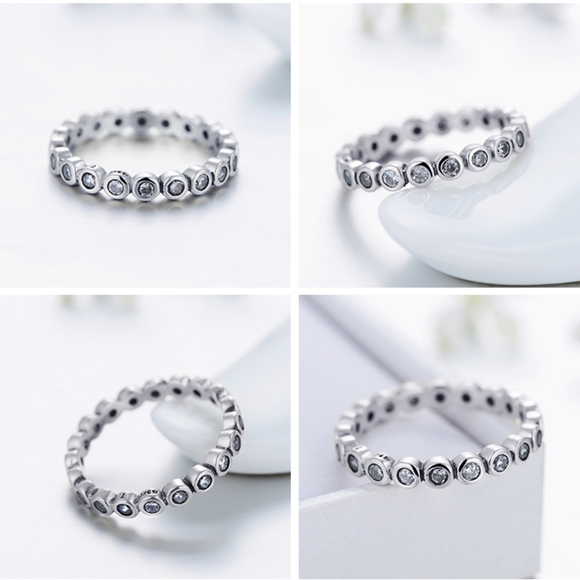 Luxury Starshine Finger Ring - Picture 4 of 6